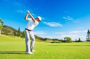 4 Simple Stretches to Help Avoid Golf Injuries